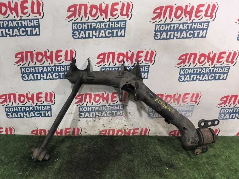 Рычаг нижний TOYOTA PREMIO ZRT265 2ZR-FAE задний левый (б/у)