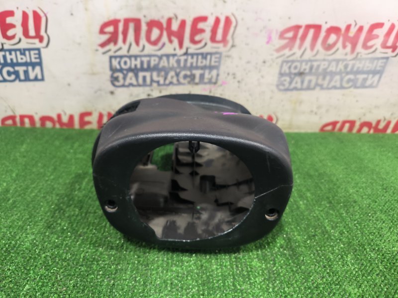 Кожух рулевой колонки TOYOTA BB NCP31 1NZ-FE (б/у)