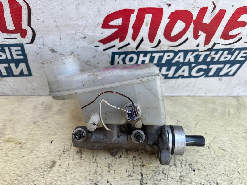 Главный тормозной цилиндр TOYOTA PLATZ NCP16 2NZ-FE (б/у)