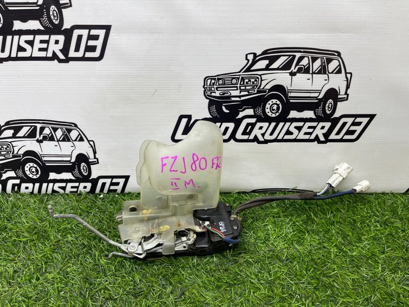 Замок двери TOYOTA LAND CRUISER FZJ80 1FZ-FE передний правый (б/у)