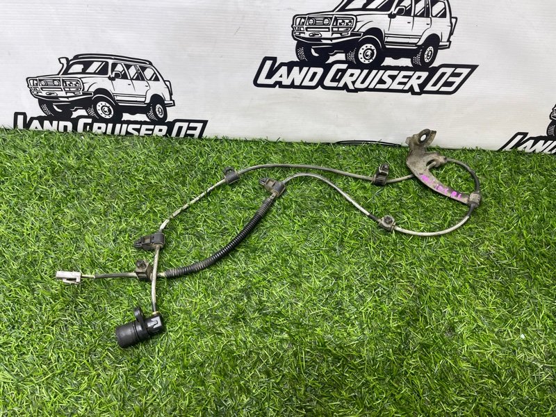 Датчик abs TOYOTA LAND CRUISER HDJ101 1HD-FTE задний левый (б/у)