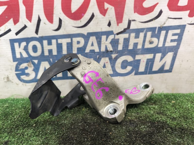 Кронштейн опоры двигателя HONDA FIT GE6 L13A левый (б/у)