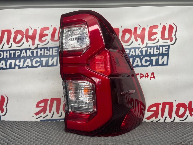 Стоп-сигнал TOYOTA HILUX GUN125 2GD-FTV 2020 задний правый