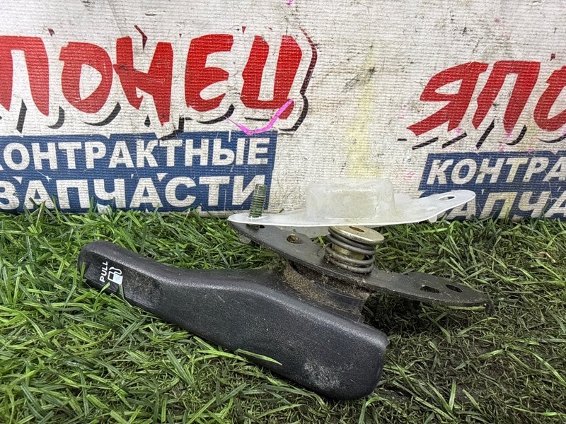 Ручка открывания бензобака NISSAN X-TRAIL NT30 QR20DE (б/у)