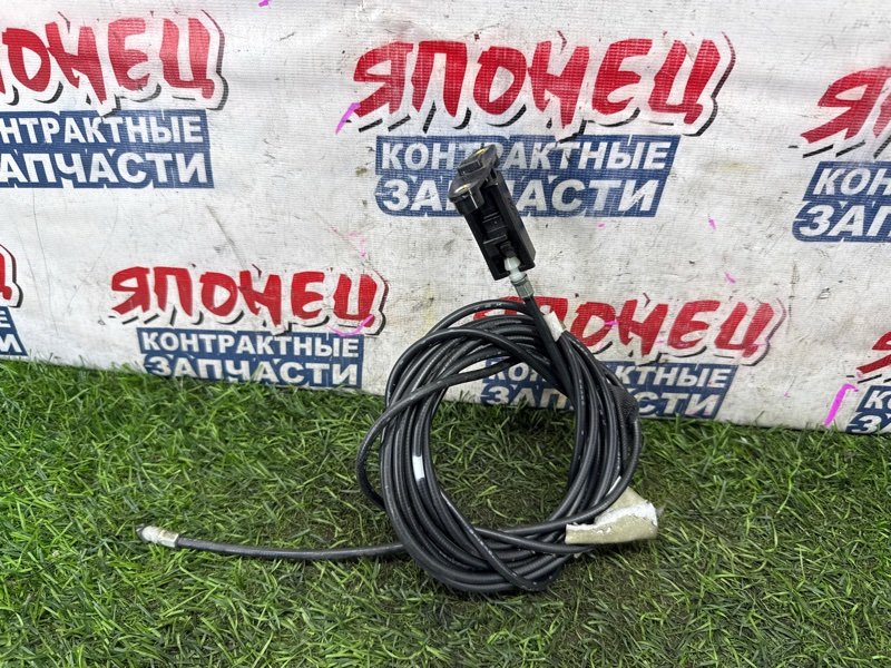Тросик лючка топливного бака MITSUBISHI DIAMANTE F34A 6G72 (б/у)