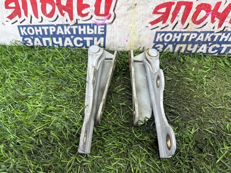 Петля капота MITSUBISHI DIAMANTE F34A 6G72 (б/у)