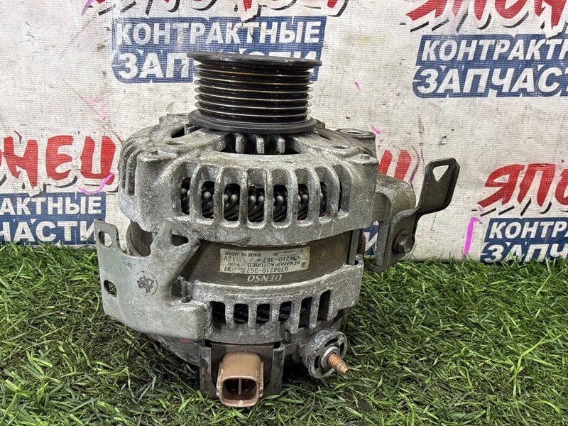 Генератор TOYOTA NOAH AZR60 1AZ-FSE (б/у)