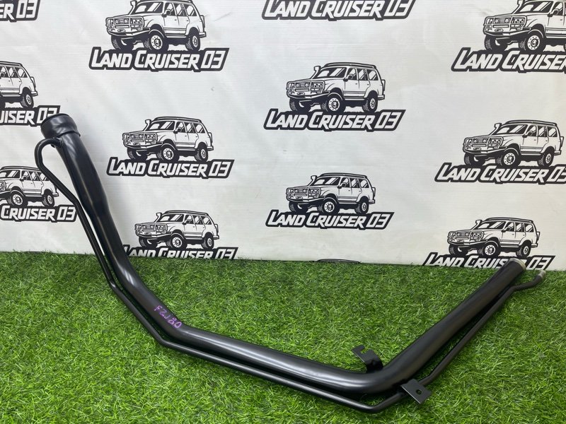 Горловина топливного бака TOYOTA LAND CRUISER FZJ80 1FZ-FE (б/у)