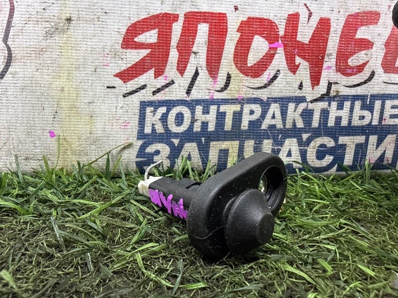 КОНЦЕВИК ДВЕРИ TOYOTA MARK X ZIO ANA10 2AZ-FE (б/у)
