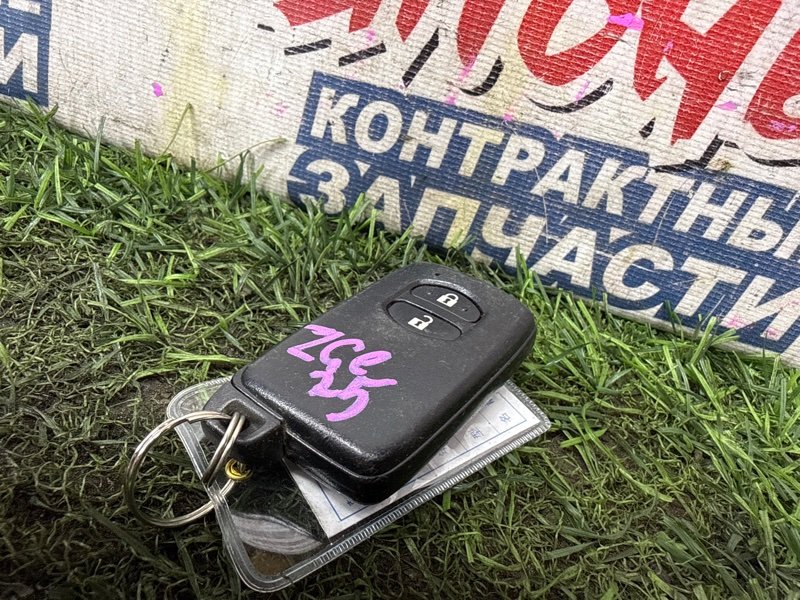 Ключ зажигания TOYOTA WISH ZGE25 2ZR-FAE (б/у)