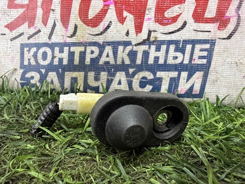 КОНЦЕВИК ДВЕРИ TOYOTA WISH ZGE25 2ZR-FAE (б/у)