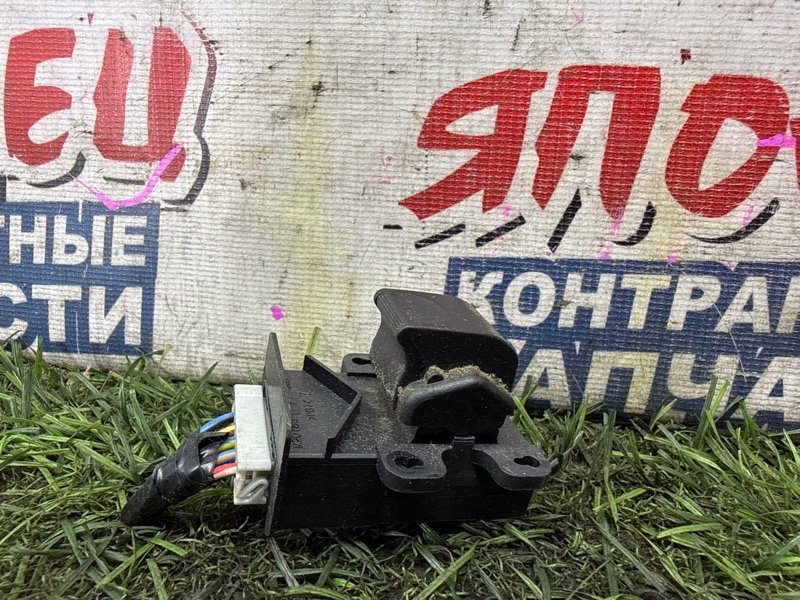 Кнопка стеклоподъемника HONDA AIRWAVE GJ1 L15A (б/у)