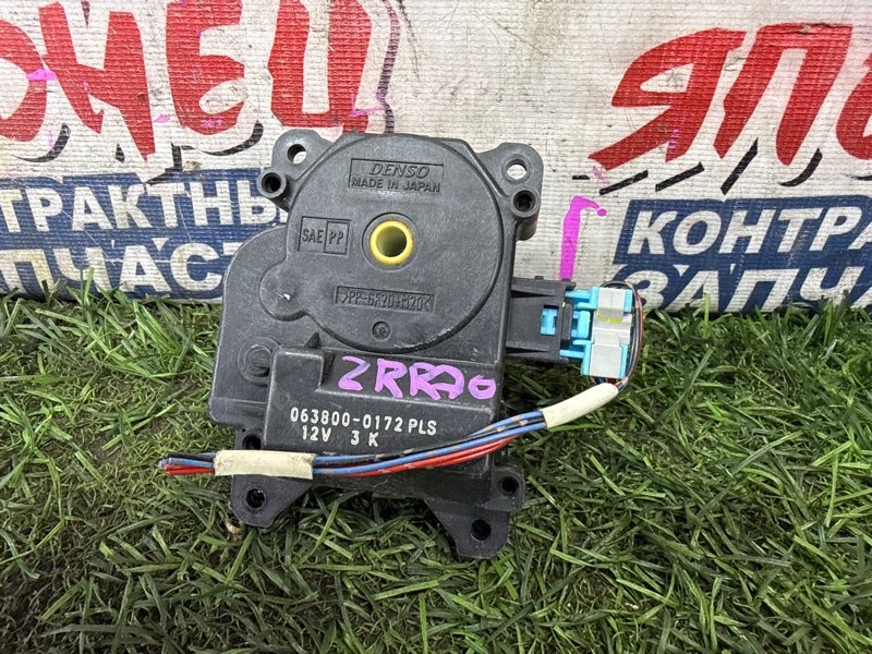 Сервопривод заслонок печки TOYOTA NOAH ZRR70 3ZR-FE (б/у)