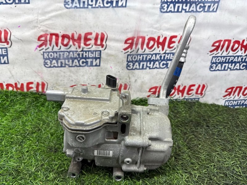 Компрессор кондиционера TOYOTA PRIUS ZVW30 2ZR-FXE (б/у)