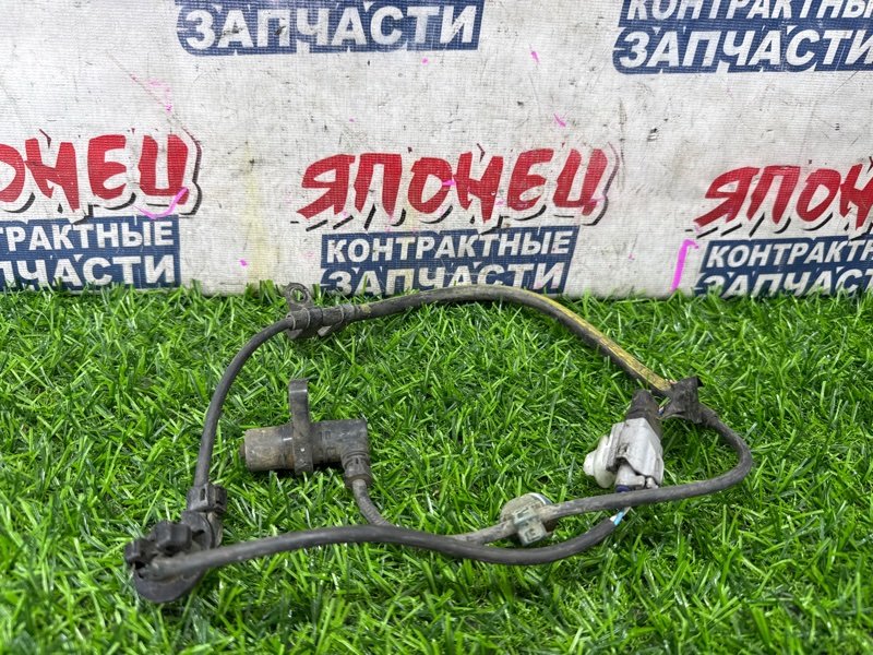 Датчик abs TOYOTA PASSO KGC10 1KR-FE передний правый (б/у)