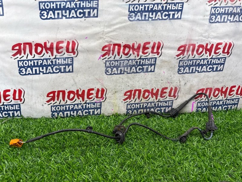 Датчик abs HONDA AIRWAVE GJ1 L15A передний левый (б/у)