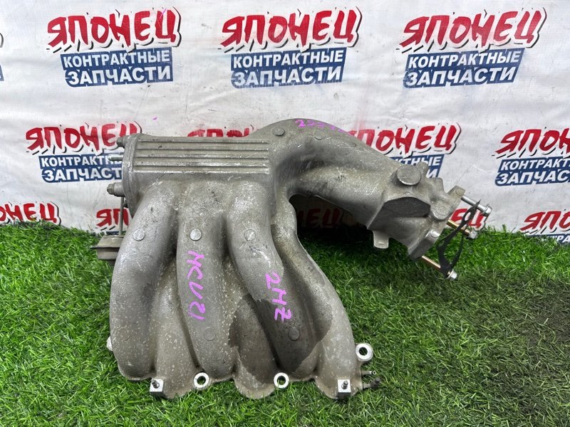 Коллектор впускной TOYOTA CAMRY GRACIA MCV21 2MZ-FE (б/у)