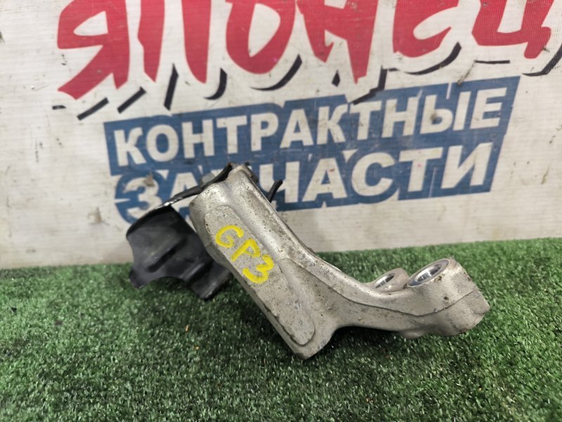Кронштейн опоры двигателя HONDA FREED SPIKE GP3 LEA задний (б/у)