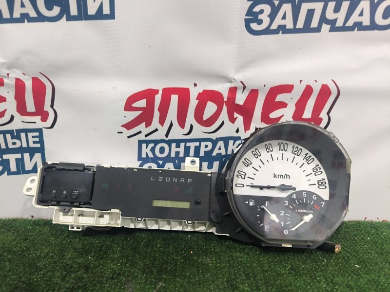 Панель приборов TOYOTA BB NCP31 1NZ-FE (б/у)