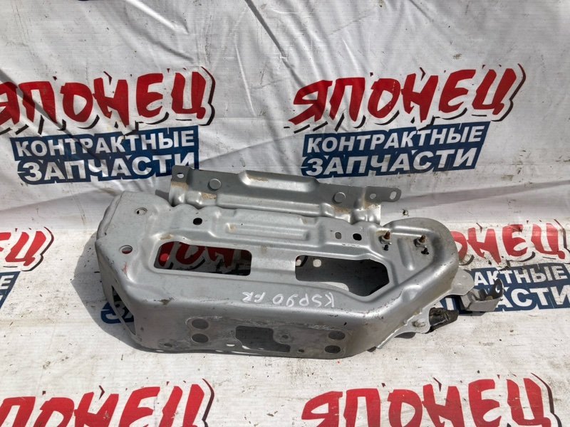 РАМКА РАДИАТОРА TOYOTA VITZ KSP90 1KR-FE передняя правая (б/у)