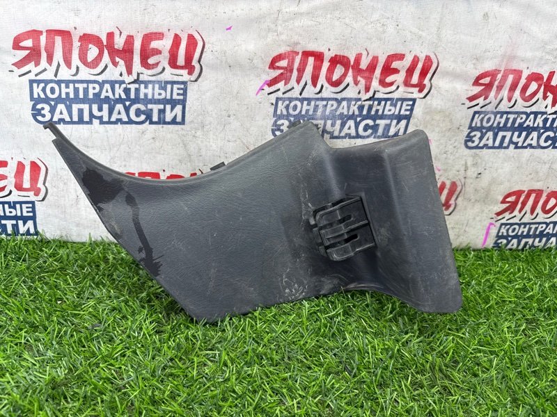 Накладка на стойку кузова HONDA HR-V GH3 D16A передняя левая (б/у)