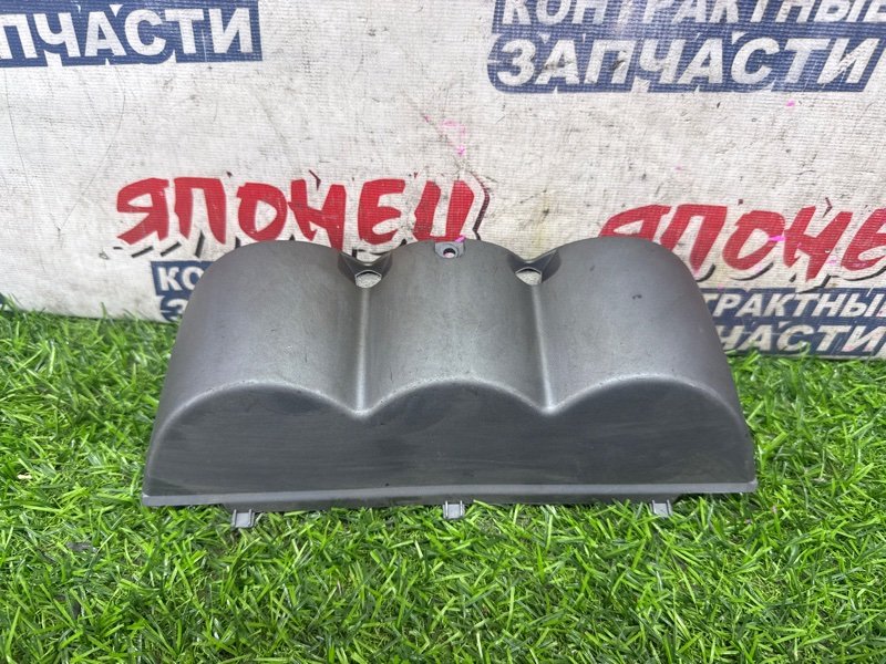 Накладка на торпедо HONDA FIT GD1 L13A (б/у)