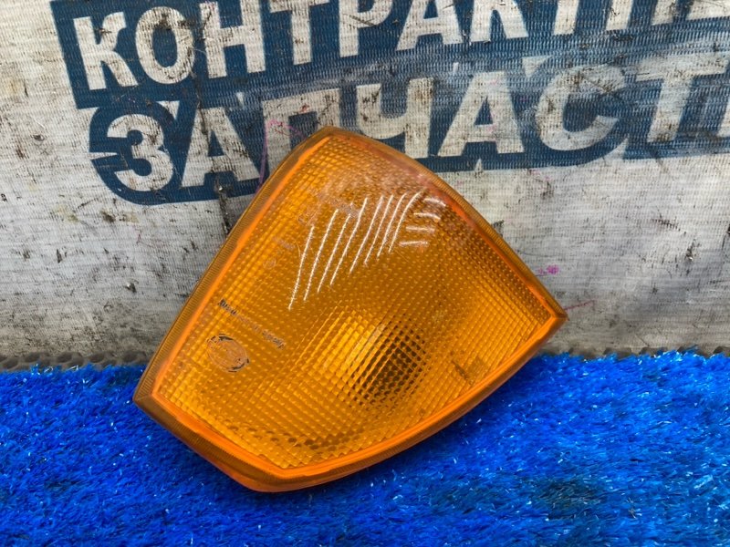 Габарит AUDI T100 C2 YV передний правый (б/у)