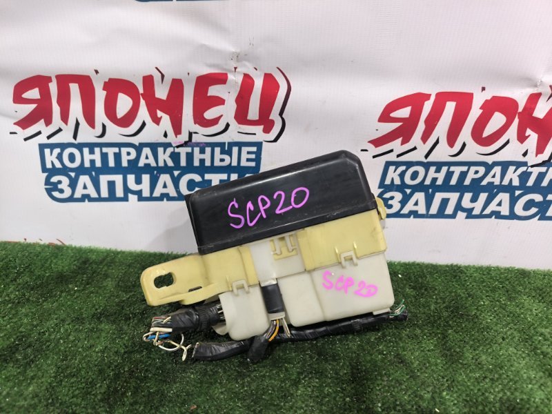 Блок предохранителей под капот TOYOTA FUNCARGO NCP20 2NZ-FE (б/у)