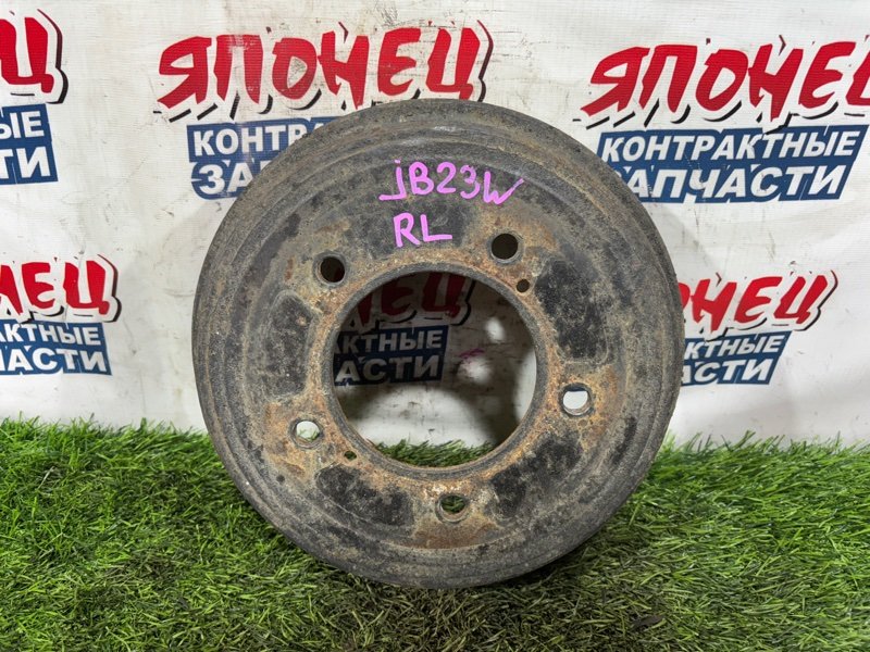 Тормозной барабан SUZUKI JIMNY JB23W K6AT задний (б/у)