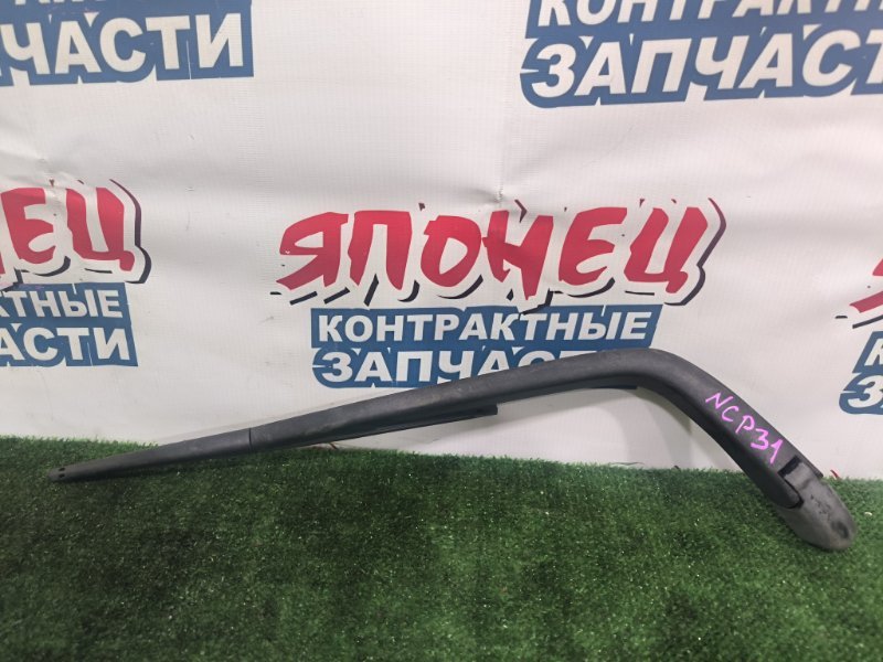 Дворник двери багажника TOYOTA BB NCP31 1NZ-FE (б/у)