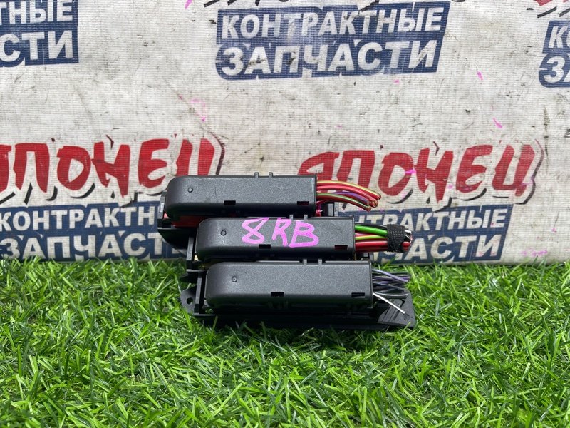 Блок предохранителей салона AUDI Q5 8RB CCW (б/у)
