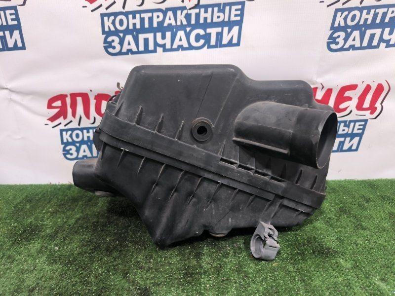 Корпус воздушного фильтра TOYOTA CARINA ST215 3S-FE (б/у)