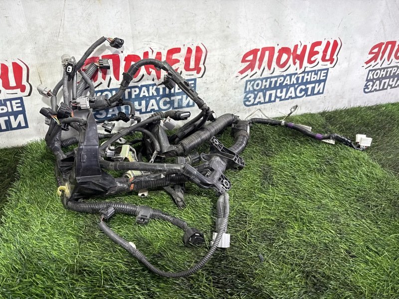 Коса двс TOYOTA AQUA NHP10 1NZ-FXE (б/у)