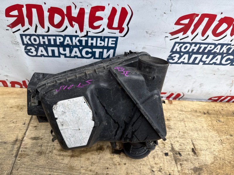 Корпус воздушного фильтра TOYOTA CALDINA ST215 3S-GTE (б/у)