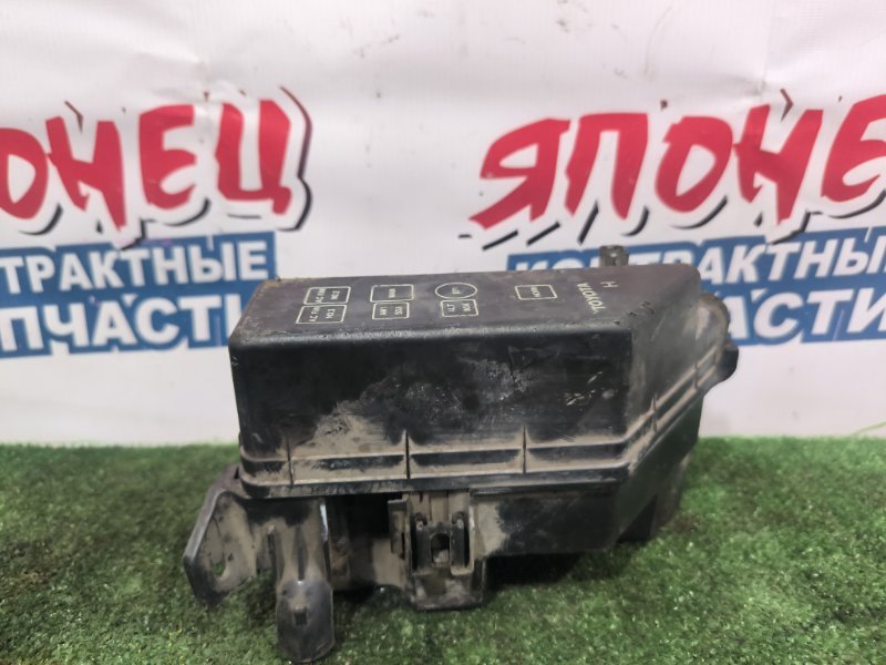 Блок предохранителей под капот TOYOTA COROLLA II EL43 5E-FHE (б/у)
