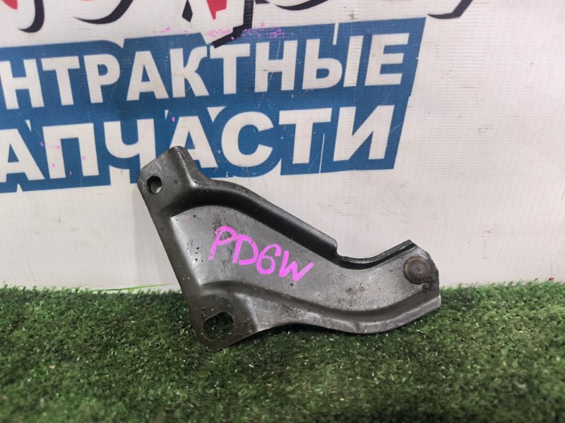 Ролик раздвижной двери MITSUBISHI DELICA PD6W 6G72 левый (б/у)