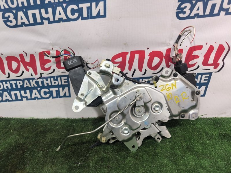 Замок двери TOYOTA ISIS ZGM10 2ZR-FAE задний правый (б/у)