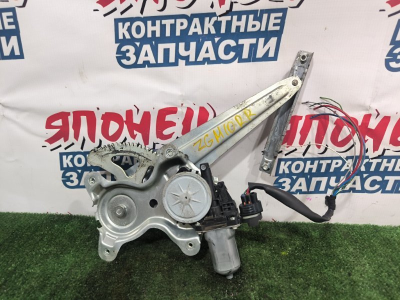 Стеклоподъемник TOYOTA ISIS ZGM10 2ZR-FAE задний правый (б/у)