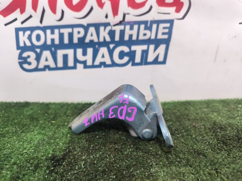 Петля двери HONDA FIT GD3 L15A передняя левая (б/у)
