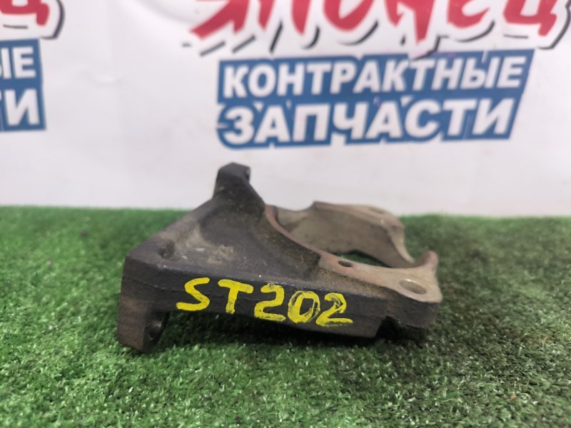 Кронштейн привода TOYOTA CARINA ED ST202 3S-FE передний правый (б/у)