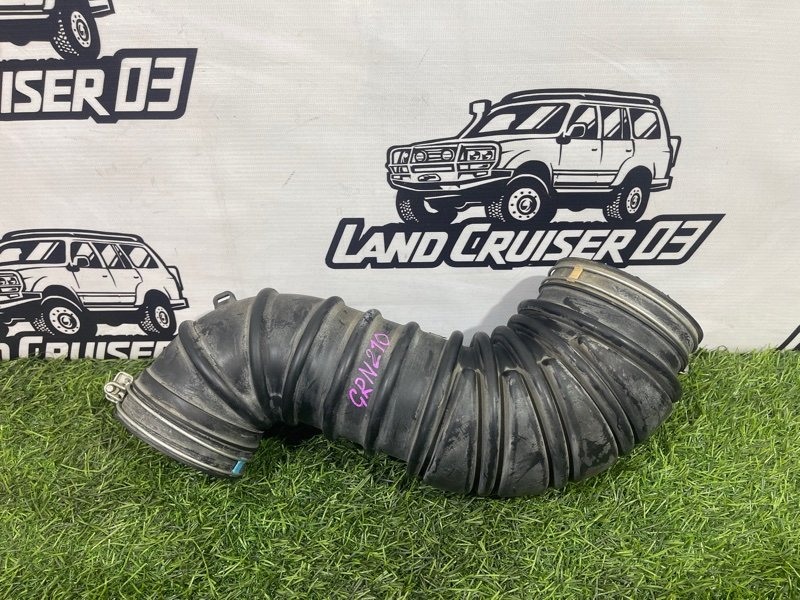 Патрубок воздушного фильтра TOYOTA 4RUNNER GRN210 1GR-FE (б/у)