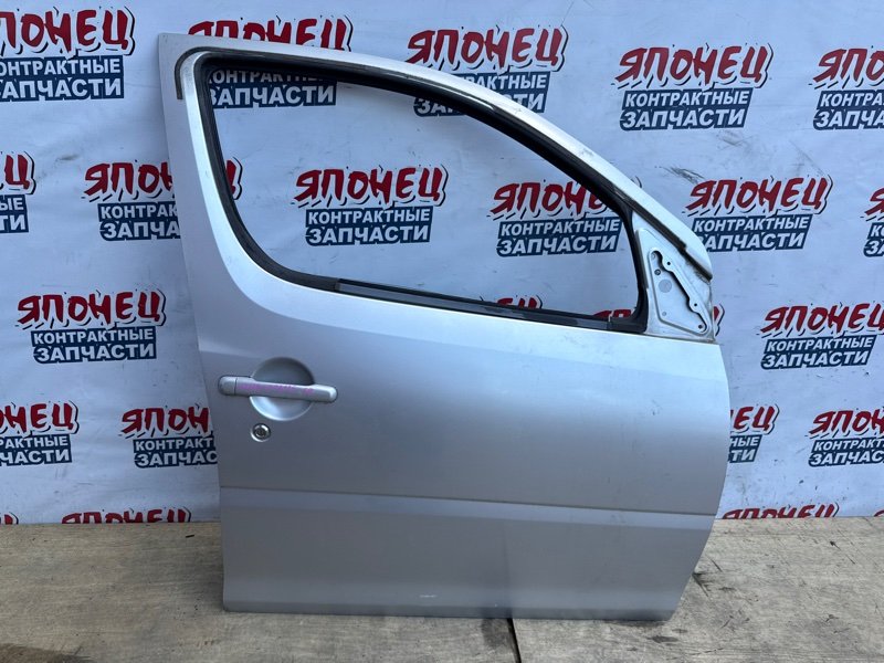 Дверь DAIHATSU YRV M211G K3VE передняя правая (б/у)