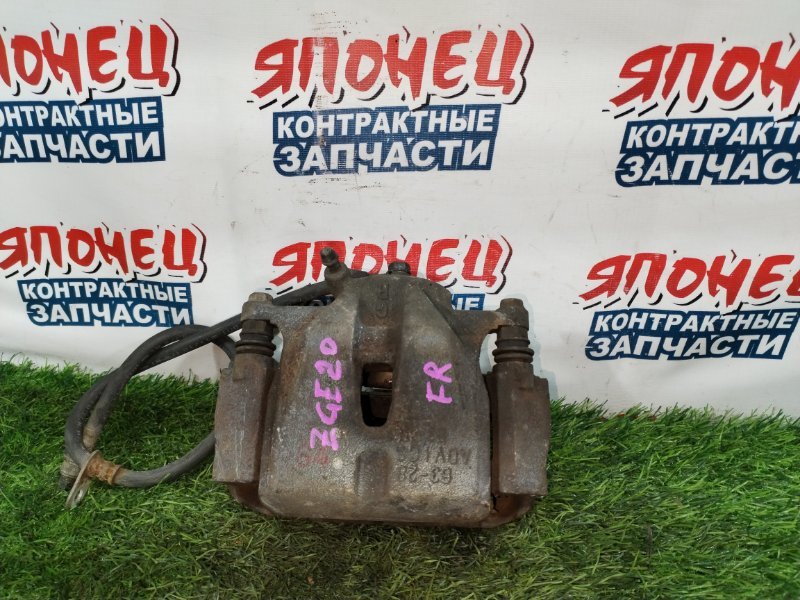 Суппорт TOYOTA WISH ZGE20 2ZR-FAE передний правый (б/у)