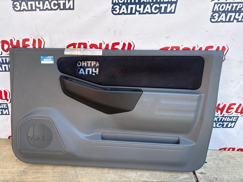 Обшивка двери MITSUBISHI PAJERO MINI H58A 4A30 правая (б/у)