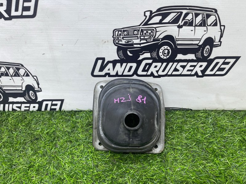 Кожух ручки раздатки TOYOTA LAND CRUISER HZJ81 1HZ (б/у)