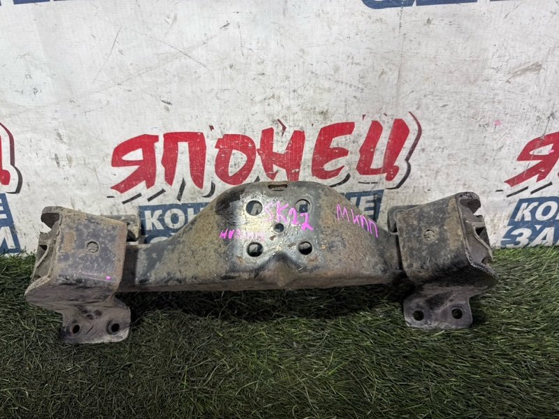 Балка под кпп MAZDA BONGO SK22M R2 (б/у)