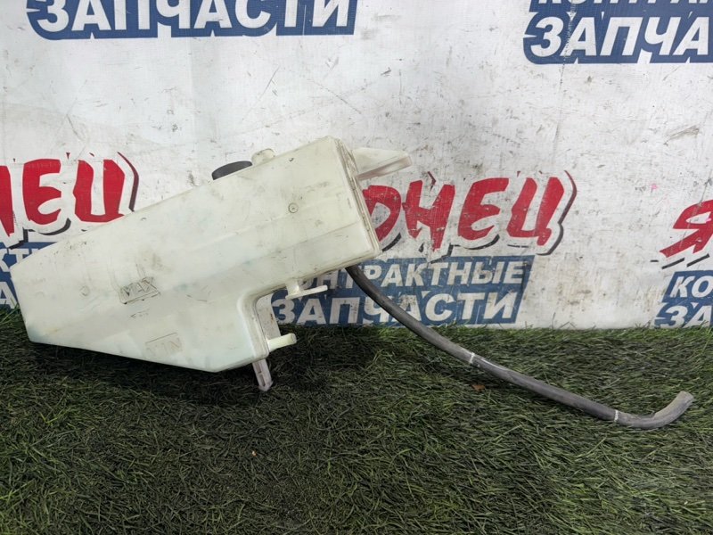 Бачок расширительный NISSAN FUGA KY51 VQ37VHR (б/у)