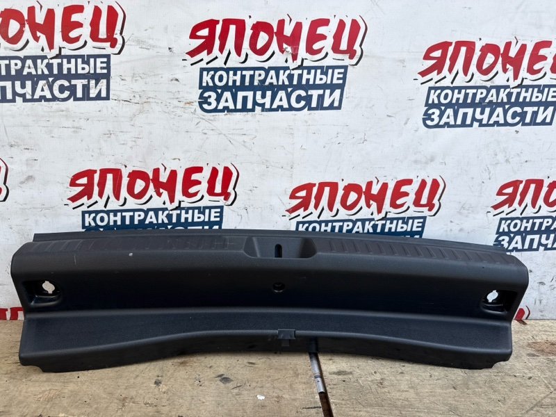 Накладка замка багажника MERCEDES-BENZ GLA-CLASS X156 651.930 (б/у)