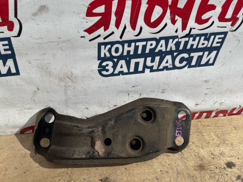 Кронштейн кпп SUBARU FORESTER SG5 EJ205 (б/у)