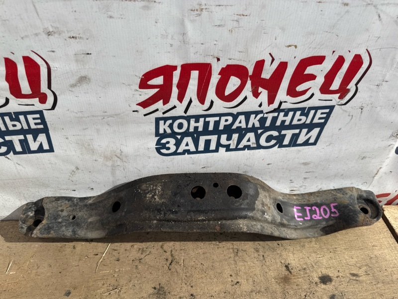 Балка под кпп SUBARU FORESTER SG5 EJ205 (б/у)
